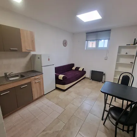 Apartment Idoli Stan Belgrade